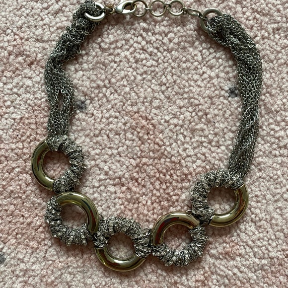 Banana Republic 5 ring statement necklace - Picture 2 of 4